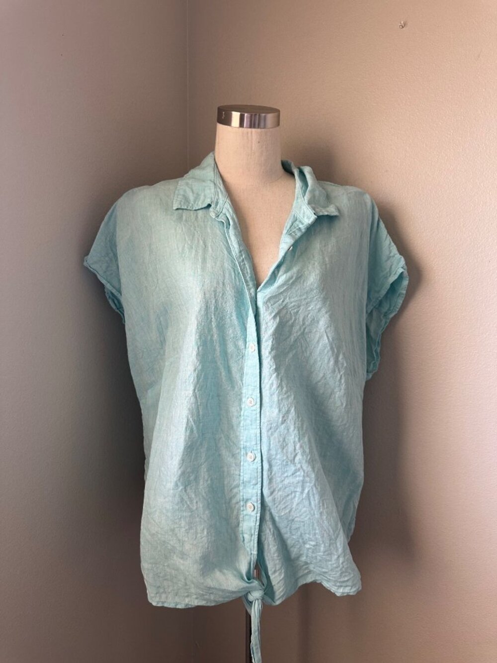 Talbots Plus Light Blue Linen Button-Down Shirt With Tie Front & Cap Sleeves 1X